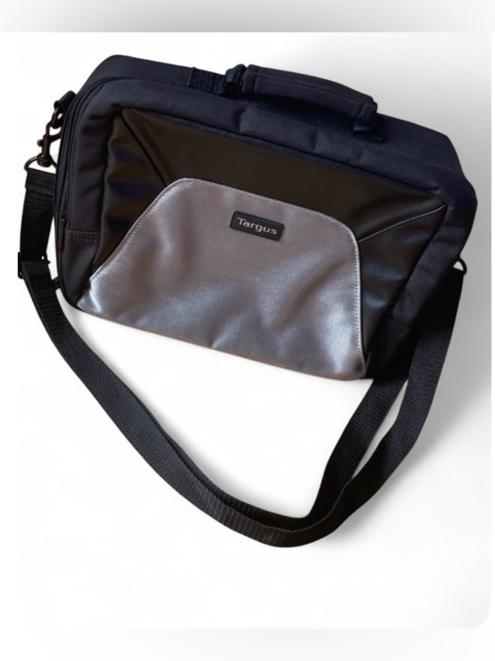 Targus Laptop 12” Carry Case Black Nylon Adjustable Strap 2 Zippered Sections